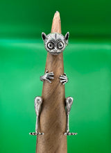 Load image into Gallery viewer, Tarsier ring